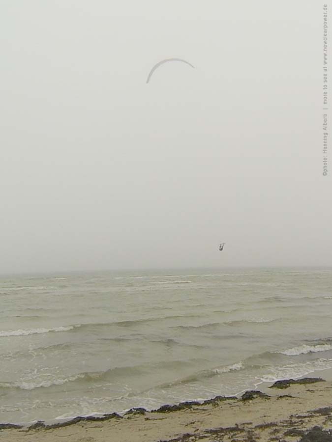 kite17_nebelmorgen_03feb_11.jpg