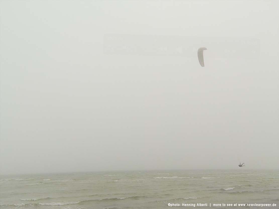 kite17_nebelmorgen_03feb_12.jpg