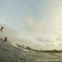 kite18_starkwindschausi_28jan_02.gif 