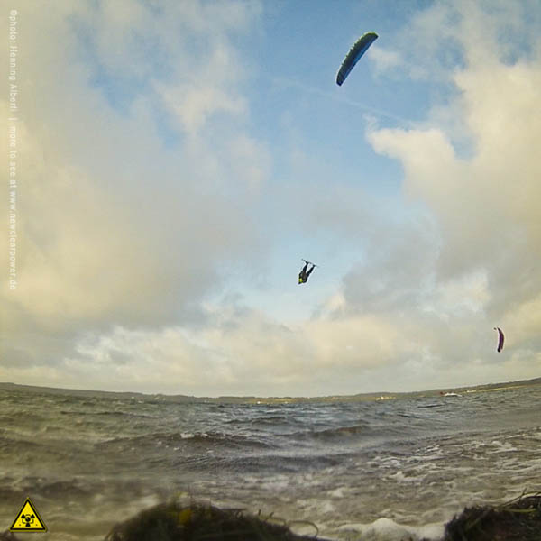 kite18_dauerfliegen_30jan_94.jpg