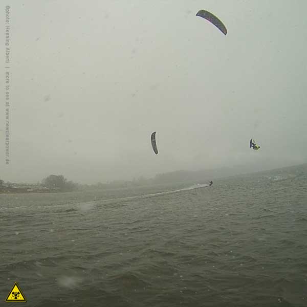 kite18_schneestoebern_25feb_13.jpg