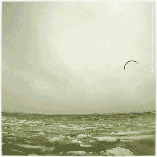 kite18_ubereismeer_10maerz_2b.gif