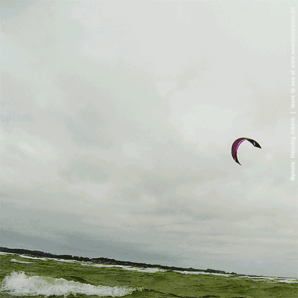 kite18_sturmholnis_15maerz1.gif