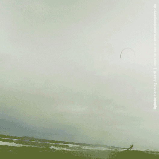 kite18_sturmholnis_15maerz4.gif