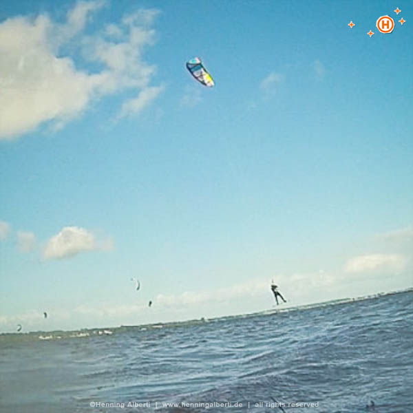 kite18_starkwind_22sept_04.jpg