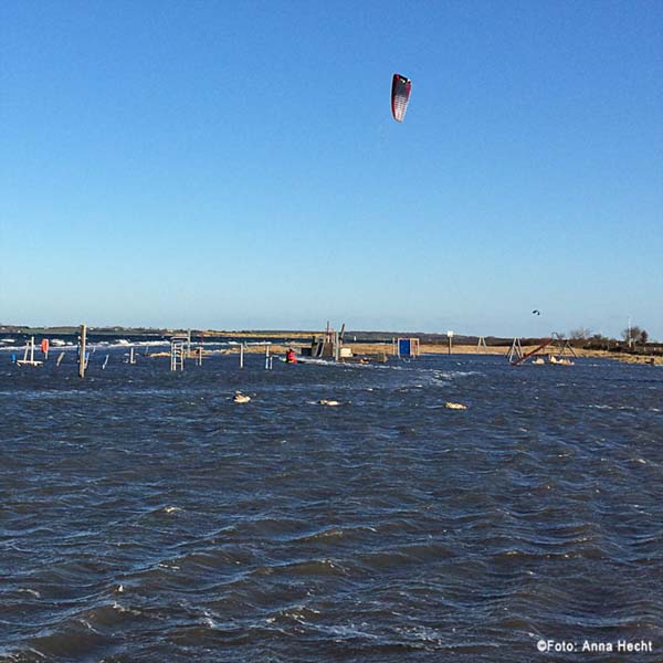 kite19_spielplatzsturmflut_2jan_18.jpg