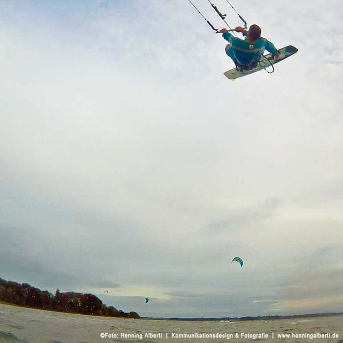 kite21_holnisfruehsession1okt_16_700.jpg
