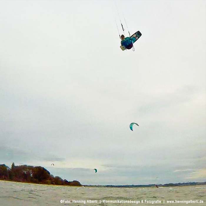 kite21_holnisfruehsession1okt_17_700.jpg