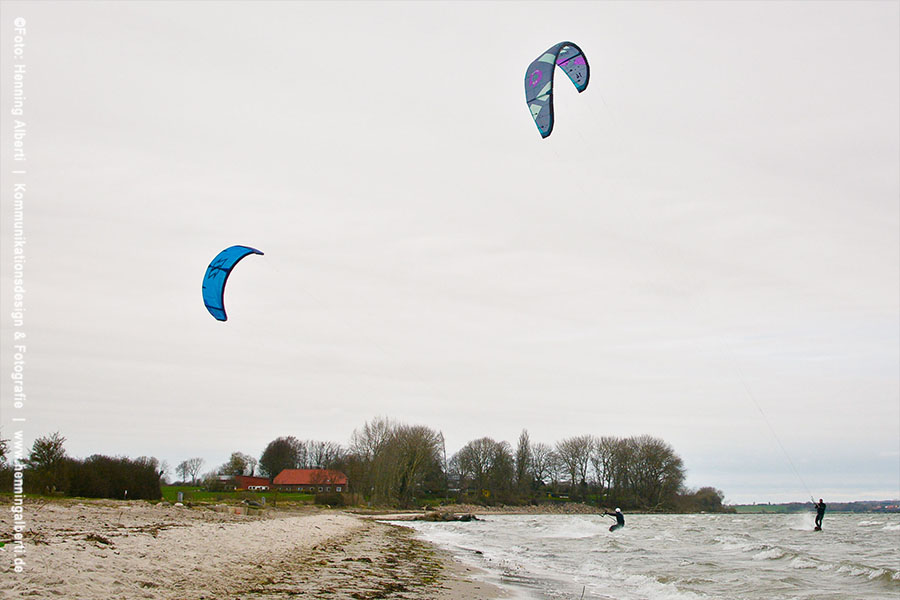 kite24_holniskalt3apr_88.jpg